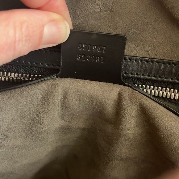 GUCCI Signature Pocket Backpack Guccissima Leather - Picture 9 of 9